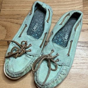 Mint Seersucker Sperrys